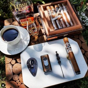 AVO-CIGARS-INSTA-2