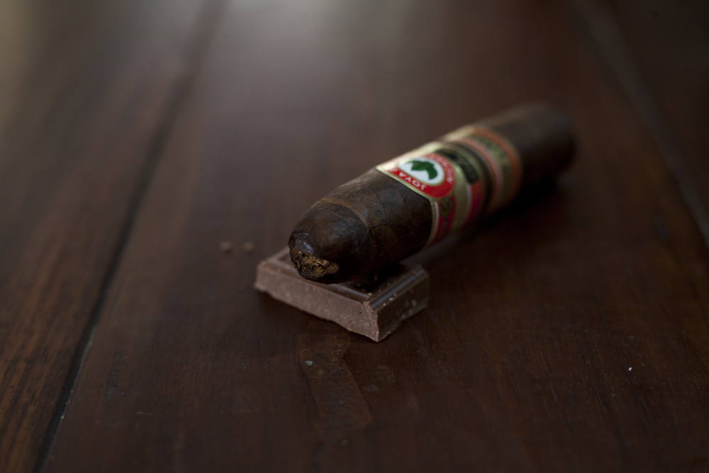 Antano Gran Reserva cigar from Joya de Nicaragua cigar dry scent